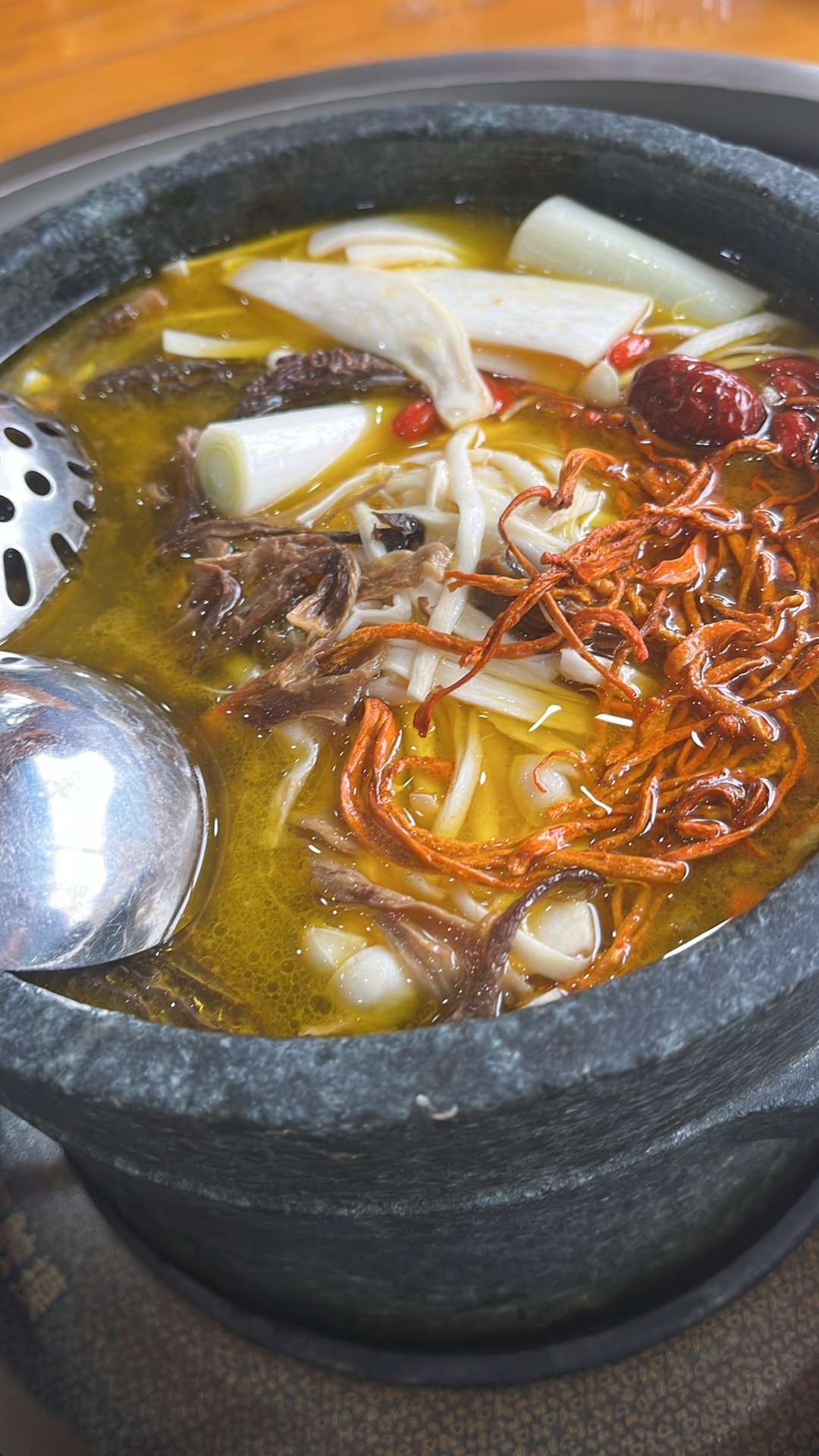 班长石锅府