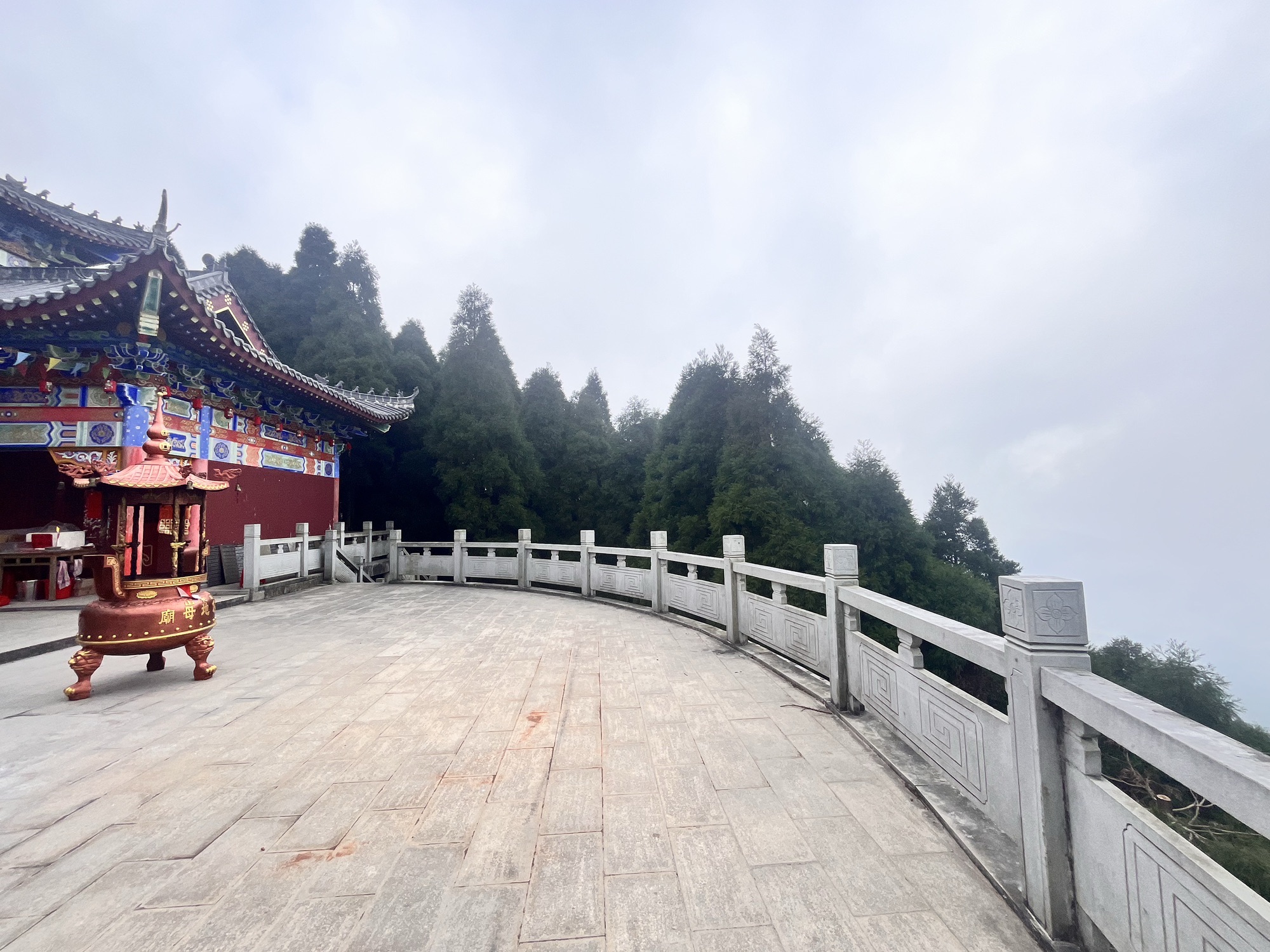 天公地母庙实景照片