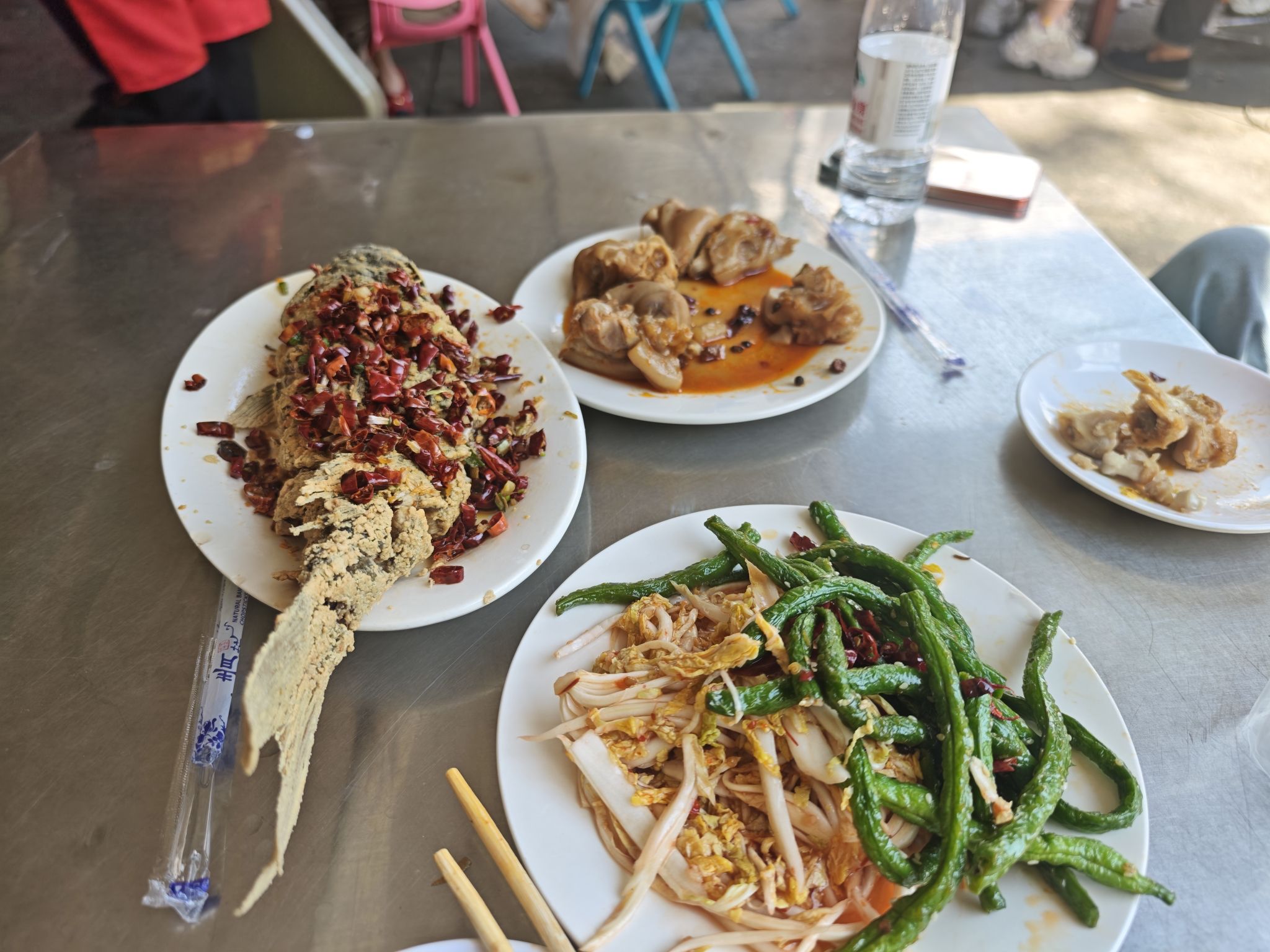 东韩丘飘香鱼饭店