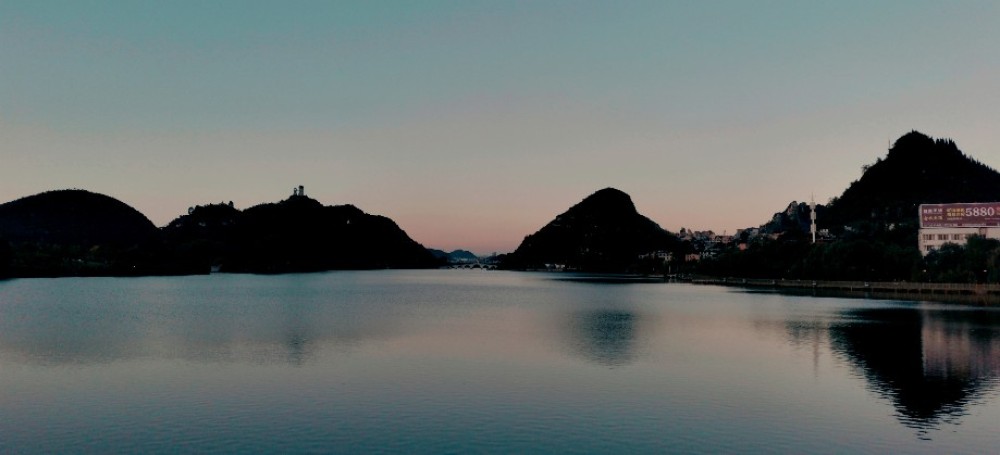 虹山湖公园景点图片