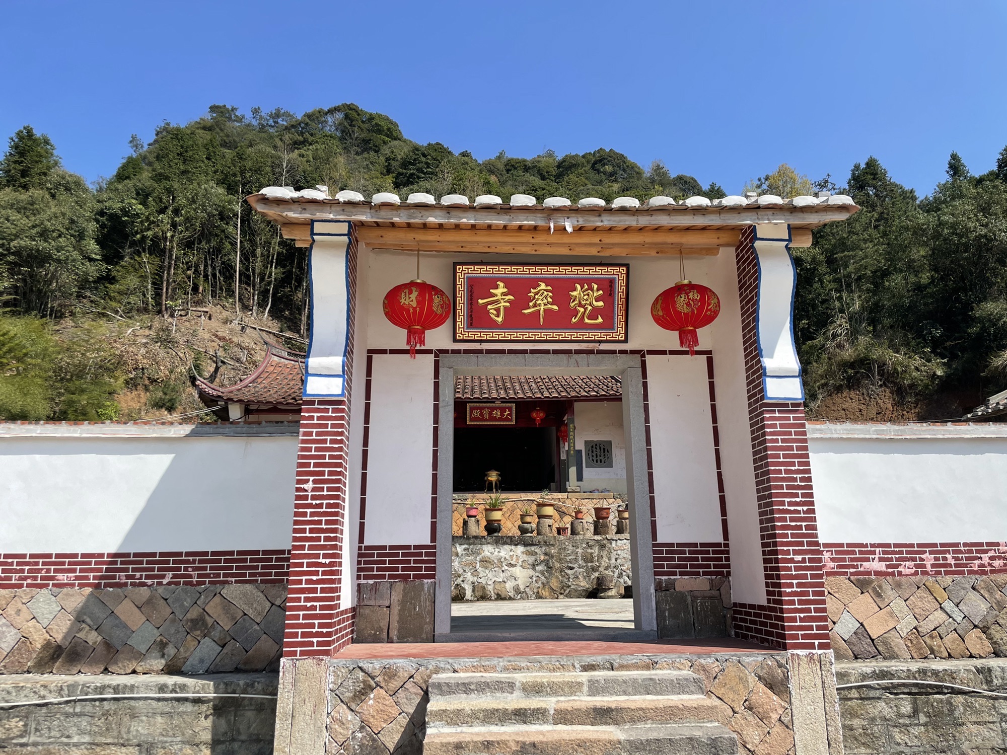 大洋兜率寺实景照片