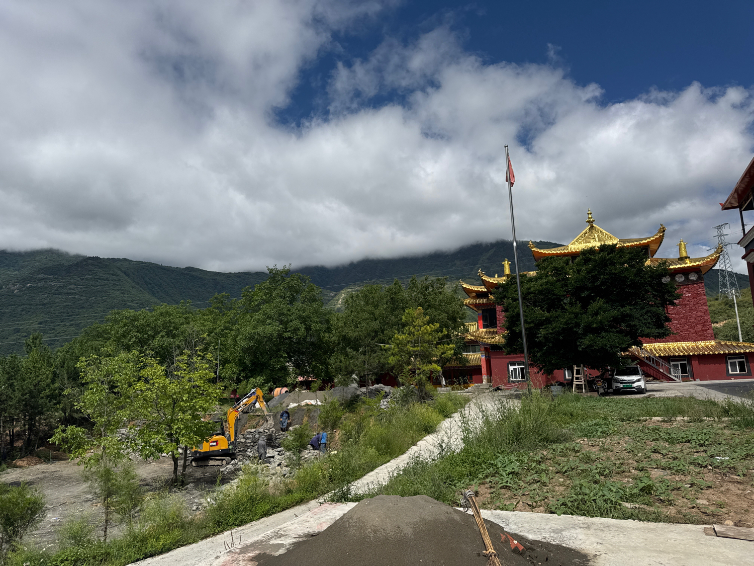 脚木足乡沙市村神丹寺实景照片