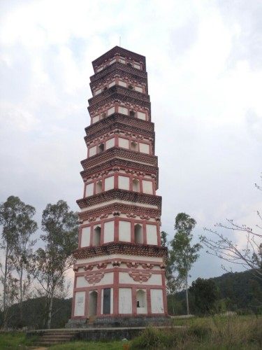 正相塔旅行图片 3