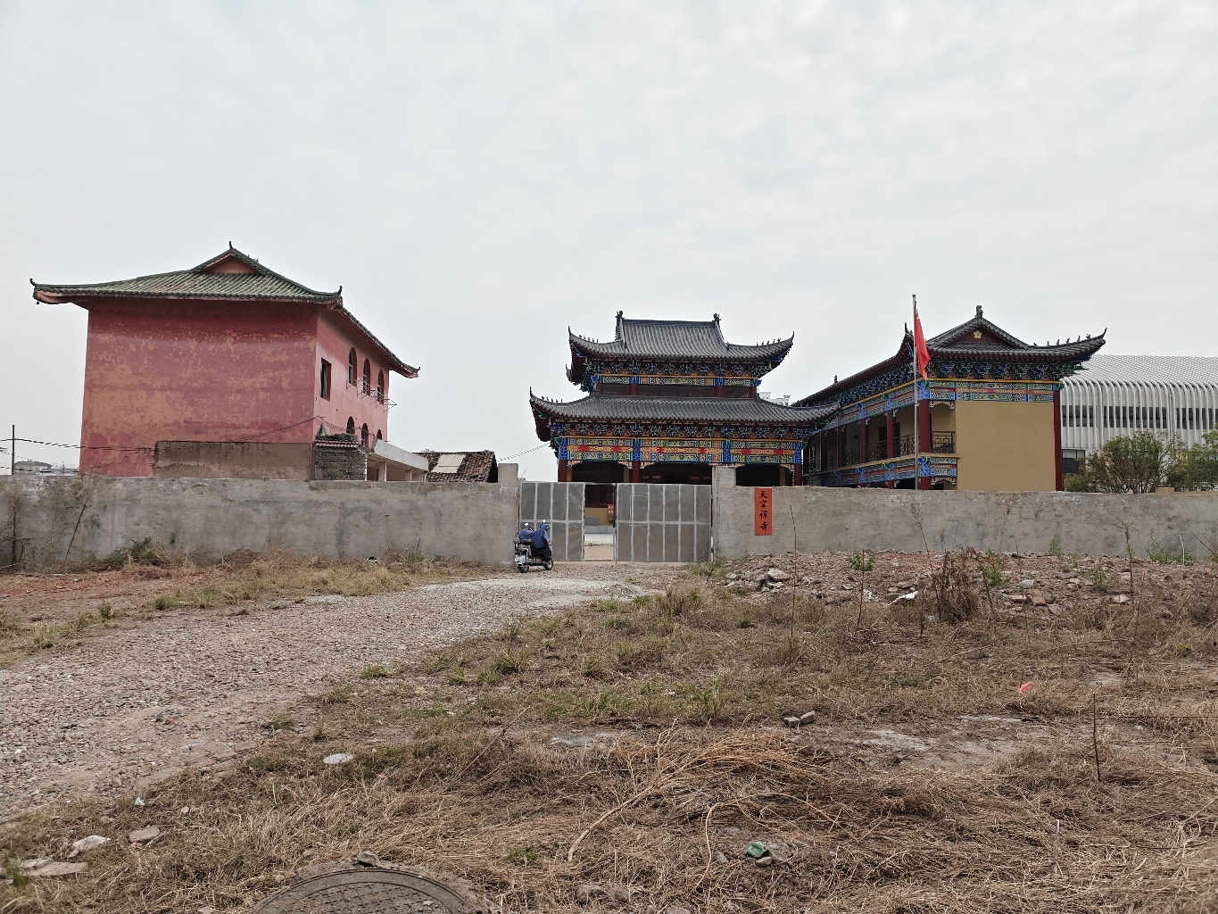 樟树市天甯禅寺实景照片