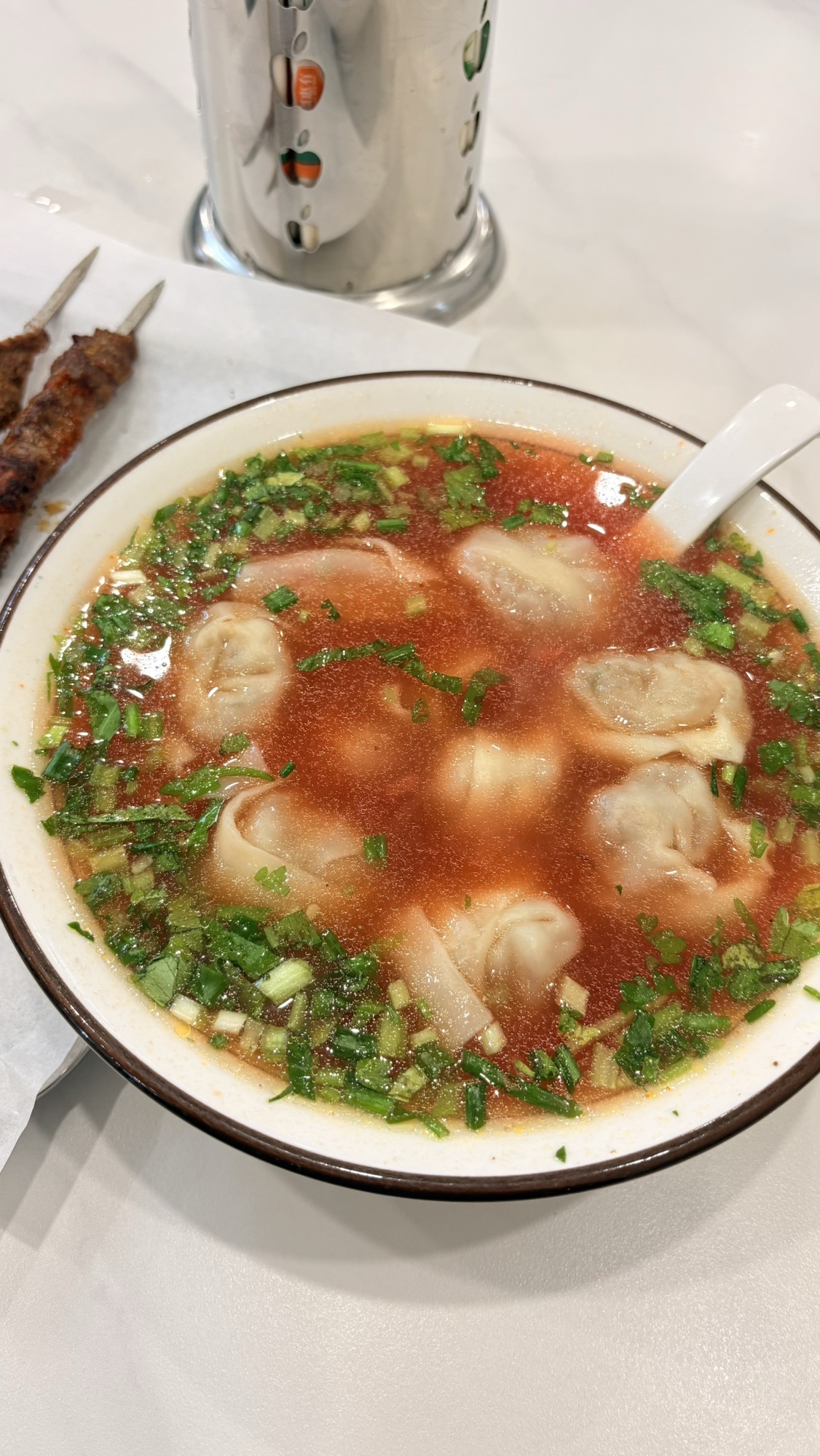 酸汤馄饨·黄面烤肉(库车饭店)