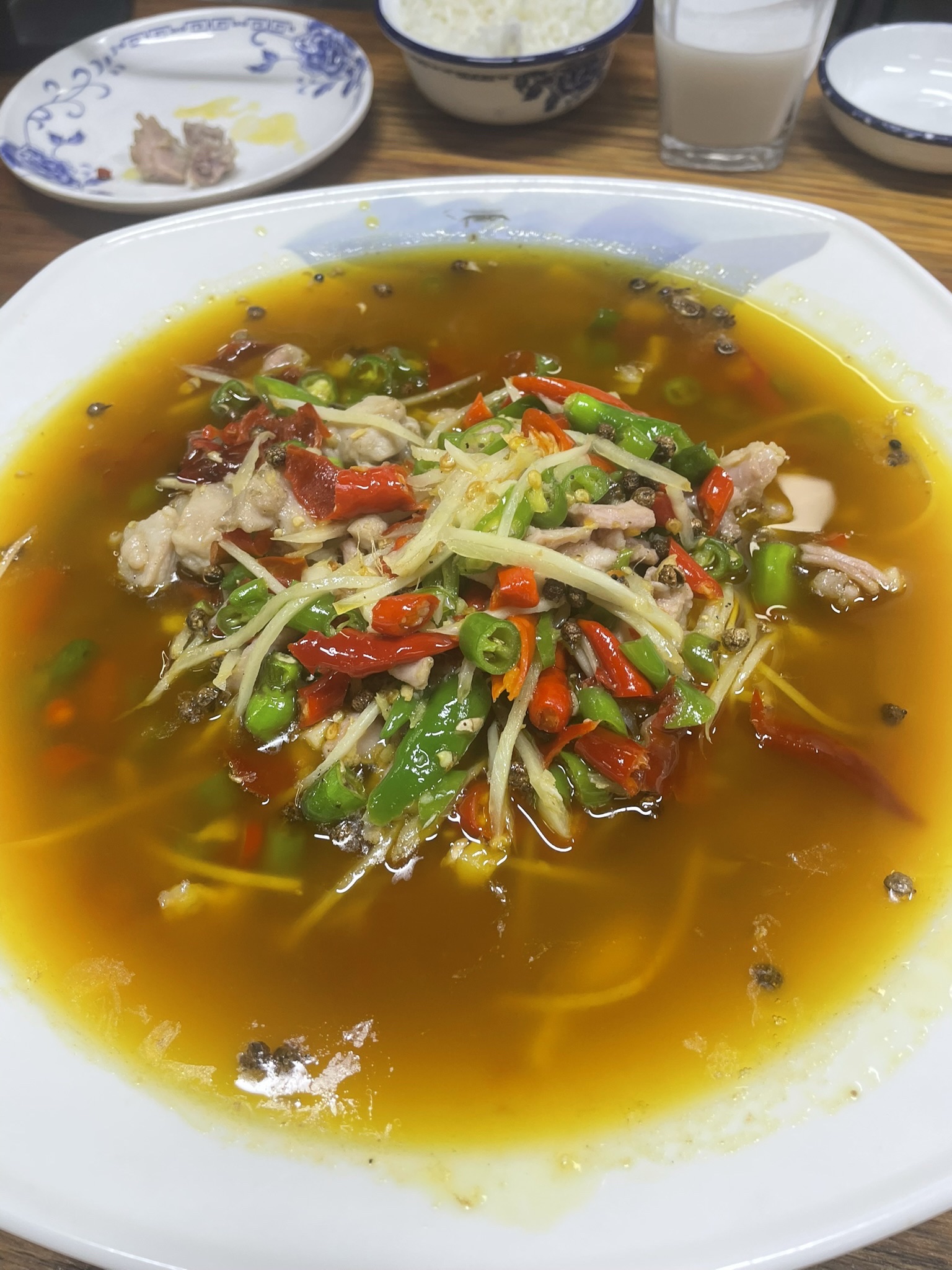 鲜辣美自贡菜(水岸兰亭店)