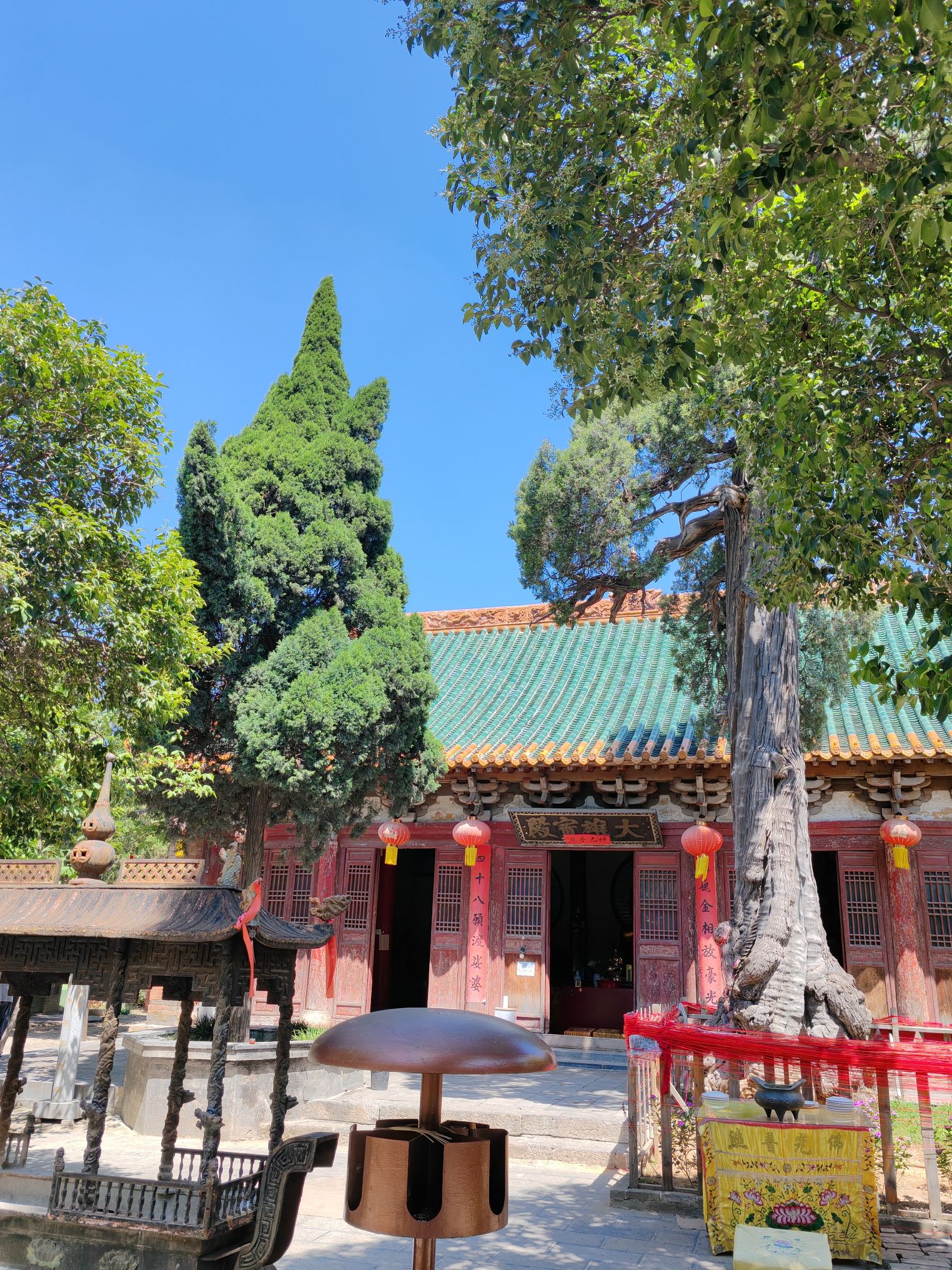 超化古寺实景照片