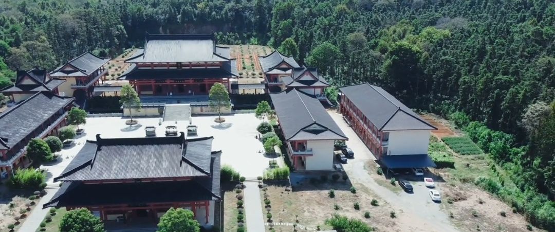 百丈峰云峰禅寺实景照片