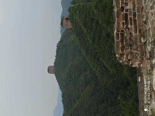 长城卧虎山段潮河水关遗址旅行图片 2