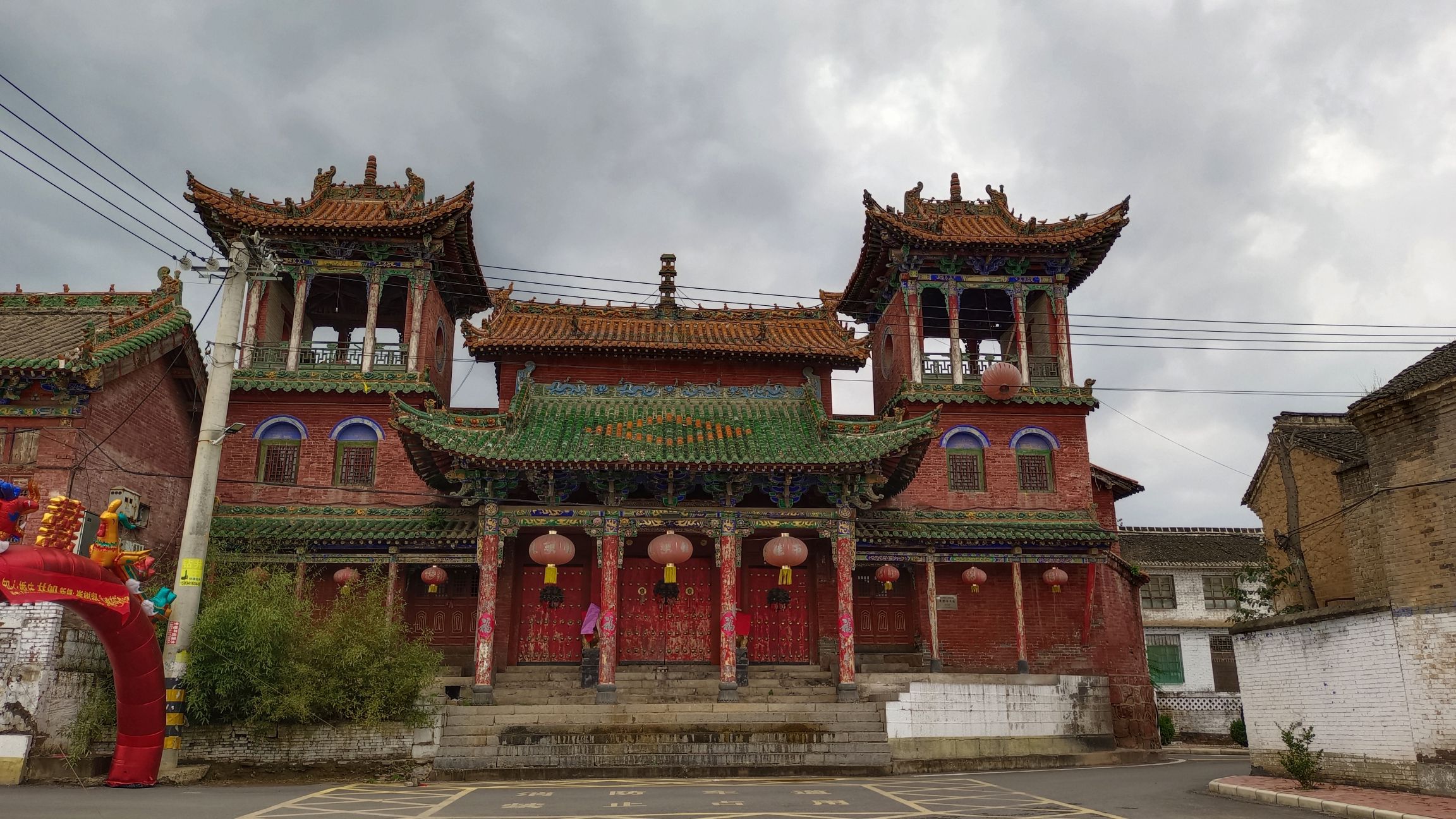 成汤庙实景照片