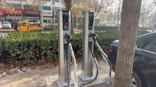 特来电汽车充电站(途能充电站宁晋县佳鸿豪庭充电站)