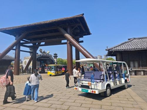 春秋淹城遗址公园东门补票处