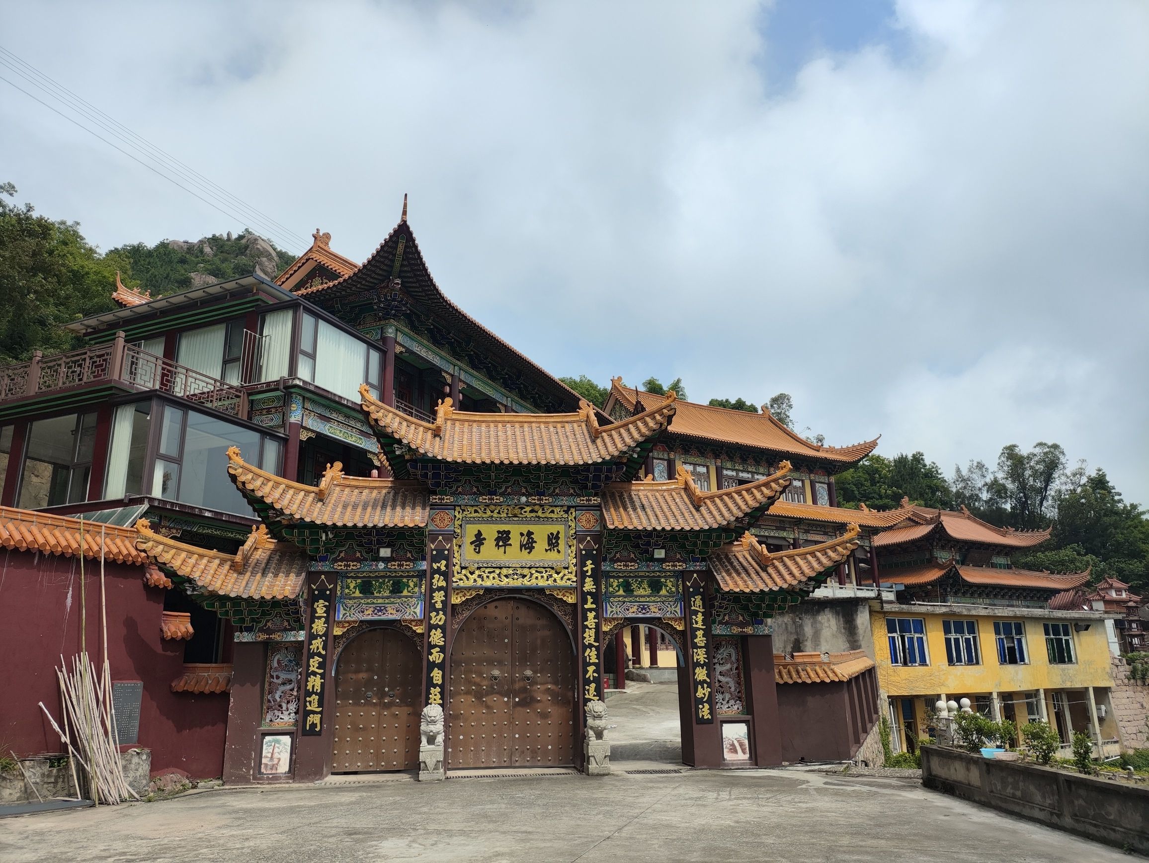 照海禅寺实景照片