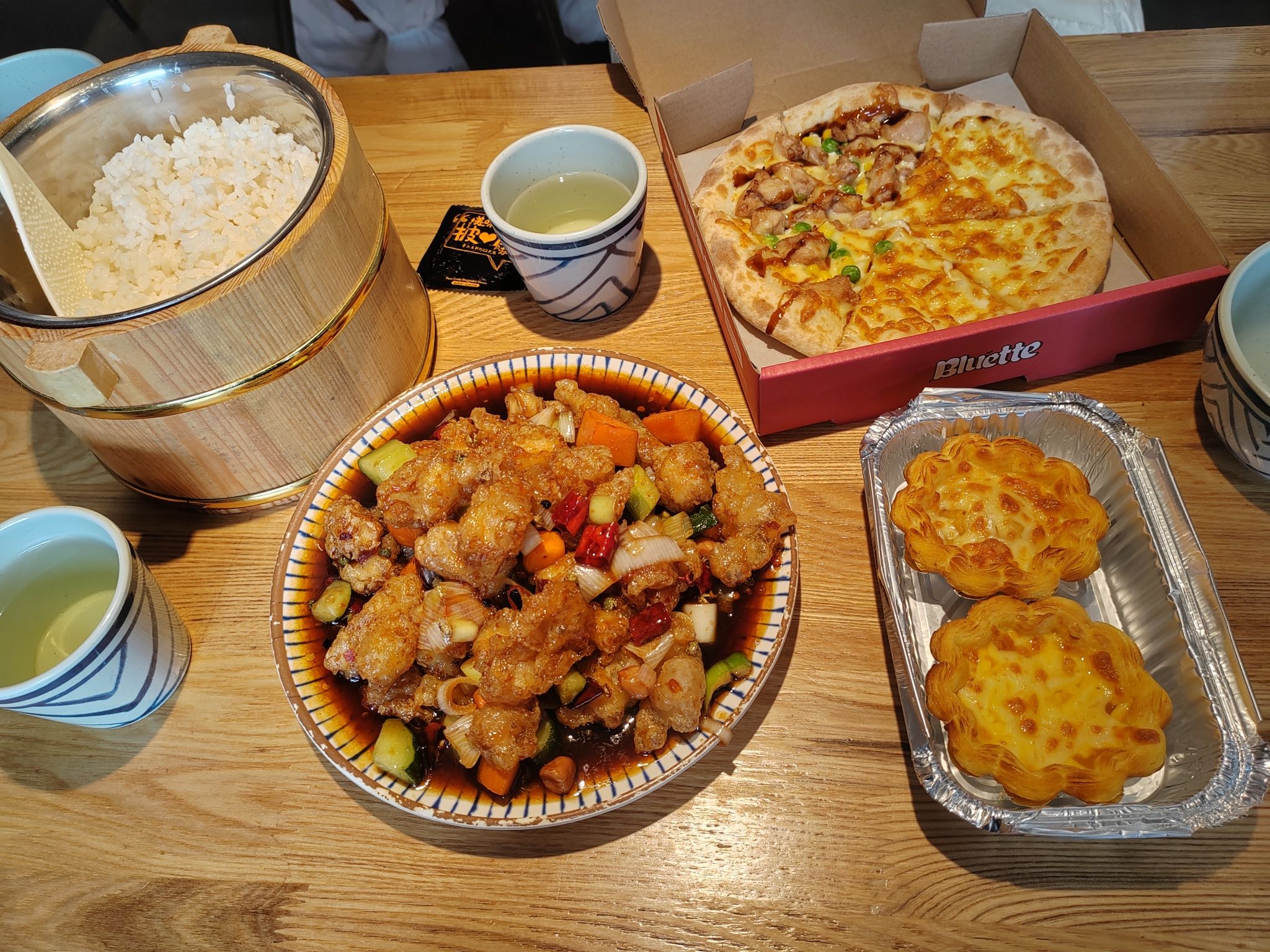 雾石青年餐厅(河北师大西门店)