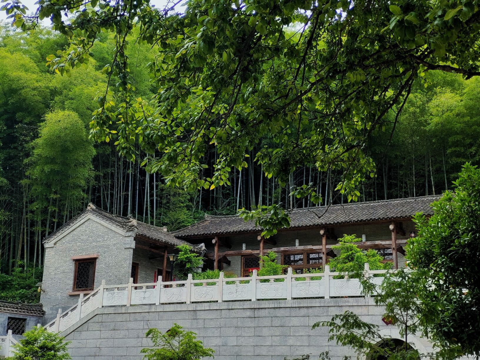 东岳寺实景照片