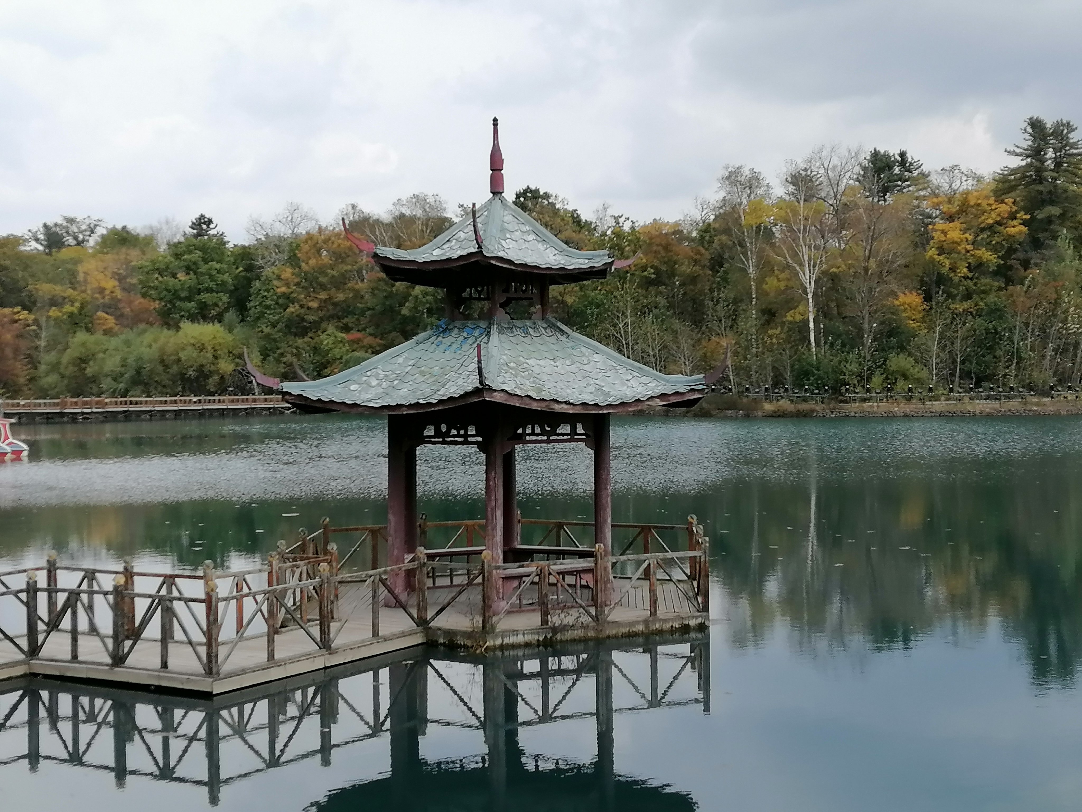 白山露水河 景点照片