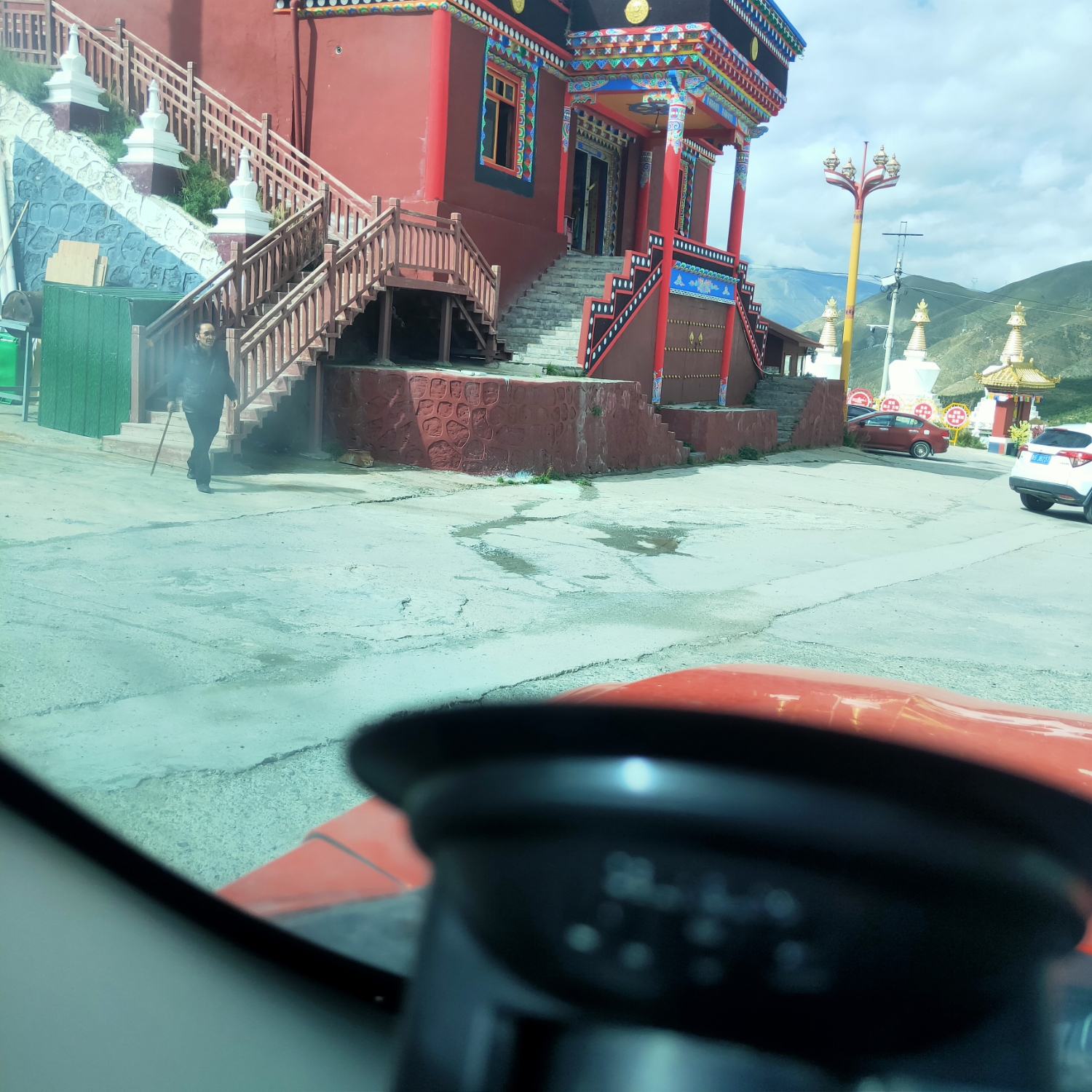 结石寺实景照片