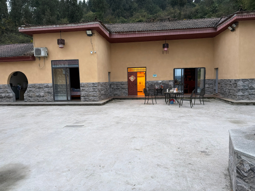Gallery 2