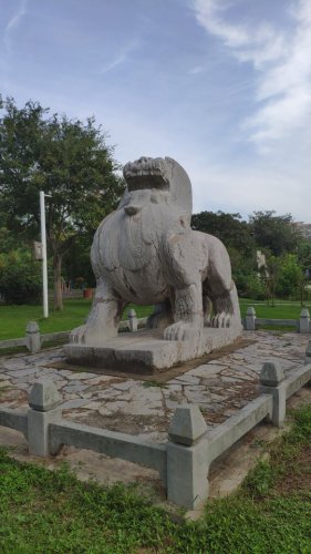 萧恢墓石刻旅行图片 3