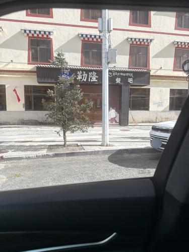 勒隆藏餐吧