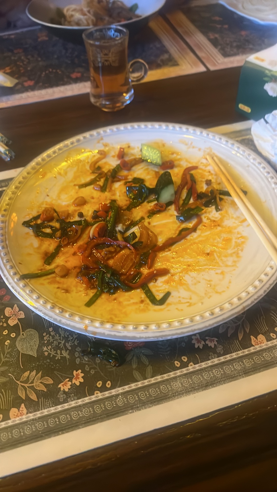 雅茹美食