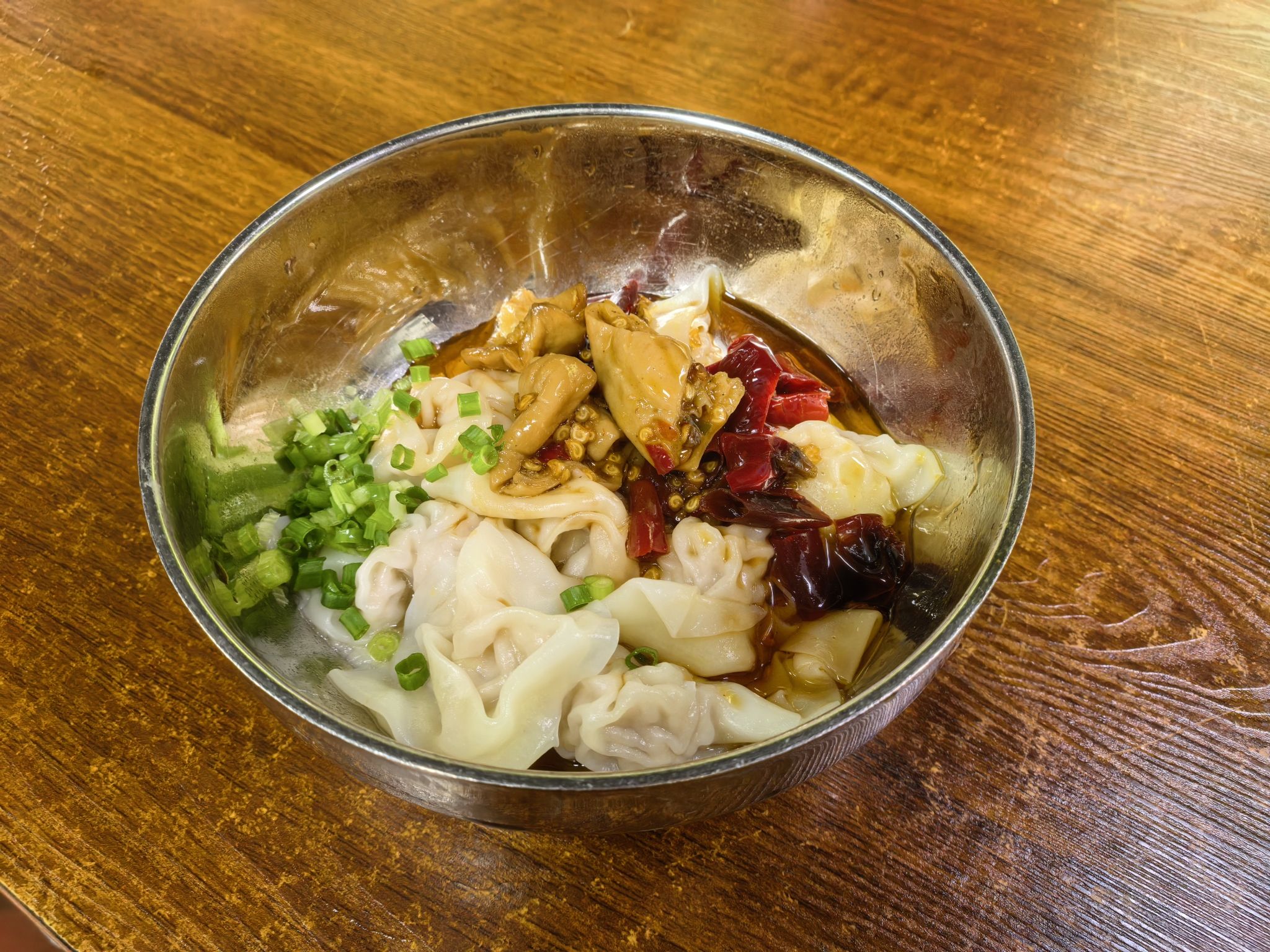 金钩抄手(水井街108号院店)