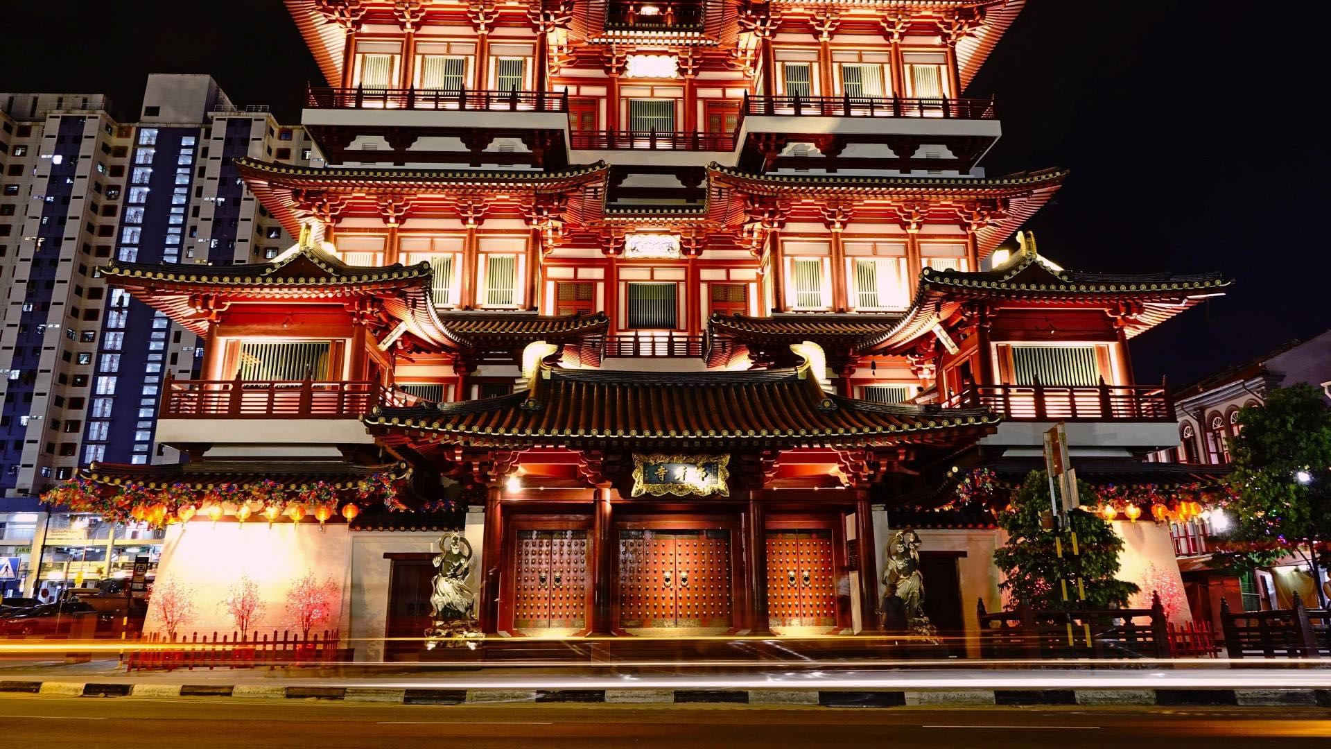 黄龙寺院实景照片