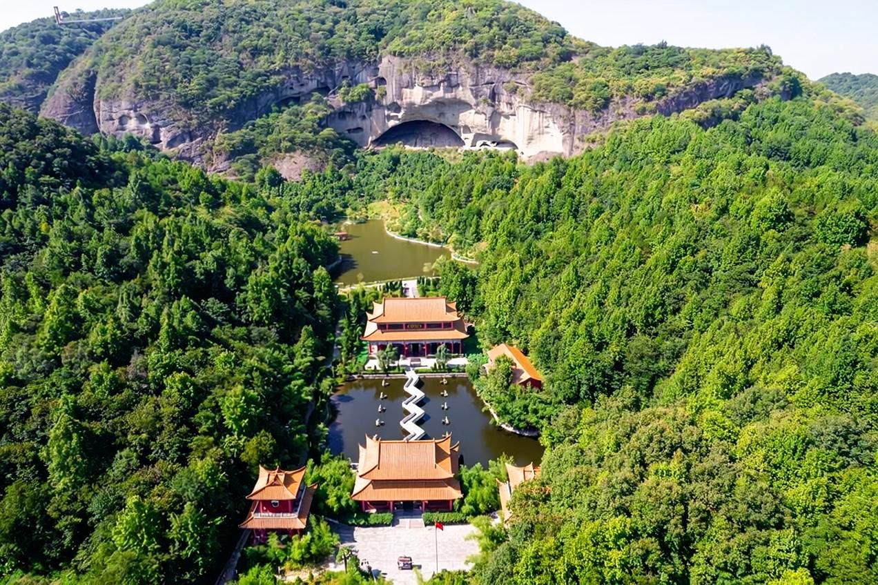 万佛寺实景照片