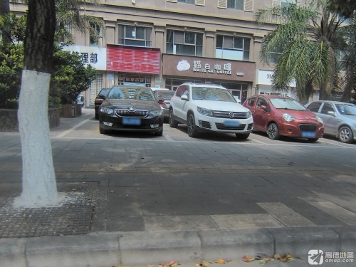 猫白咖啡(苏云·鑫海国际店) · Kunming