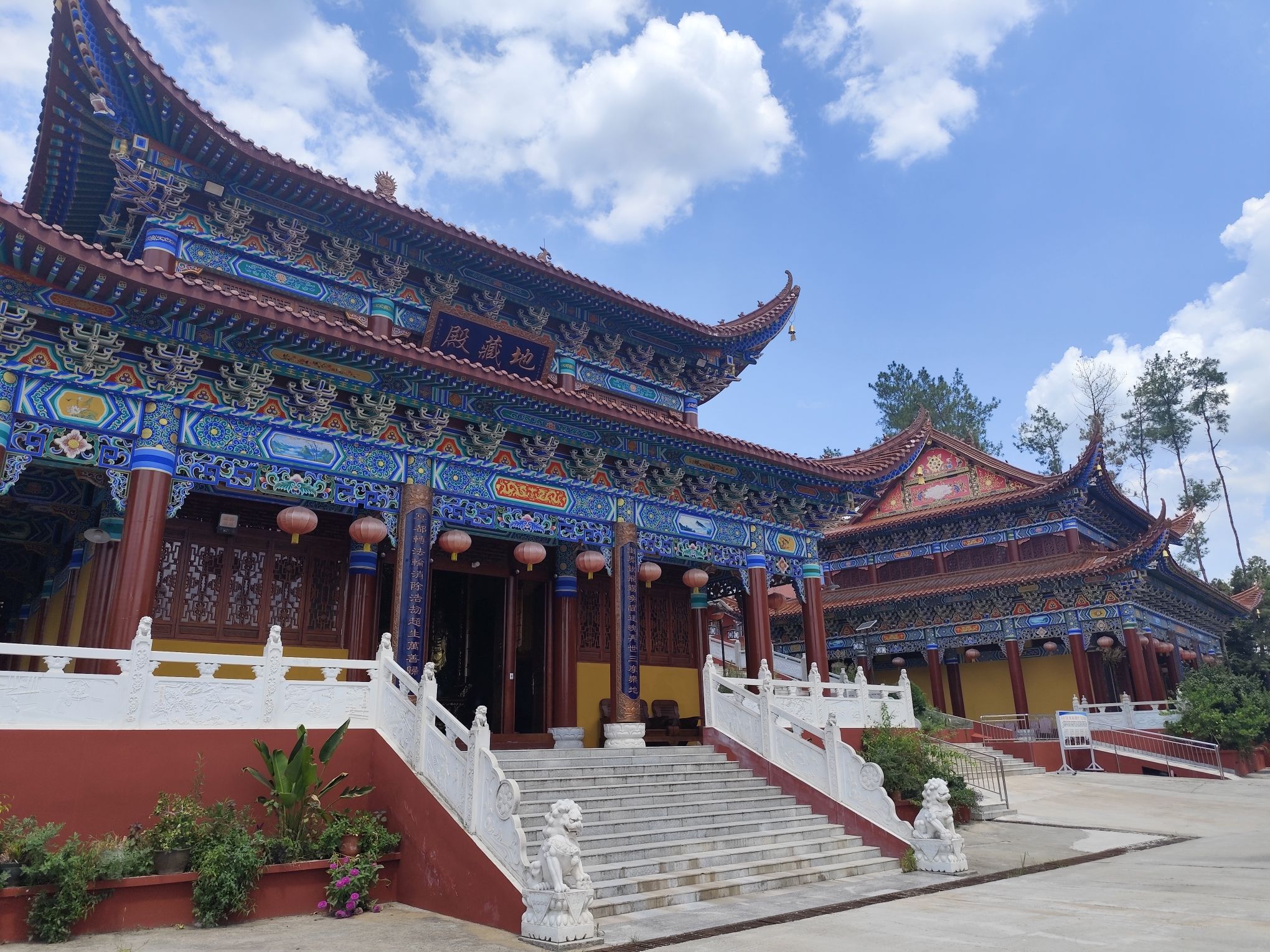 万灵寺实景照片