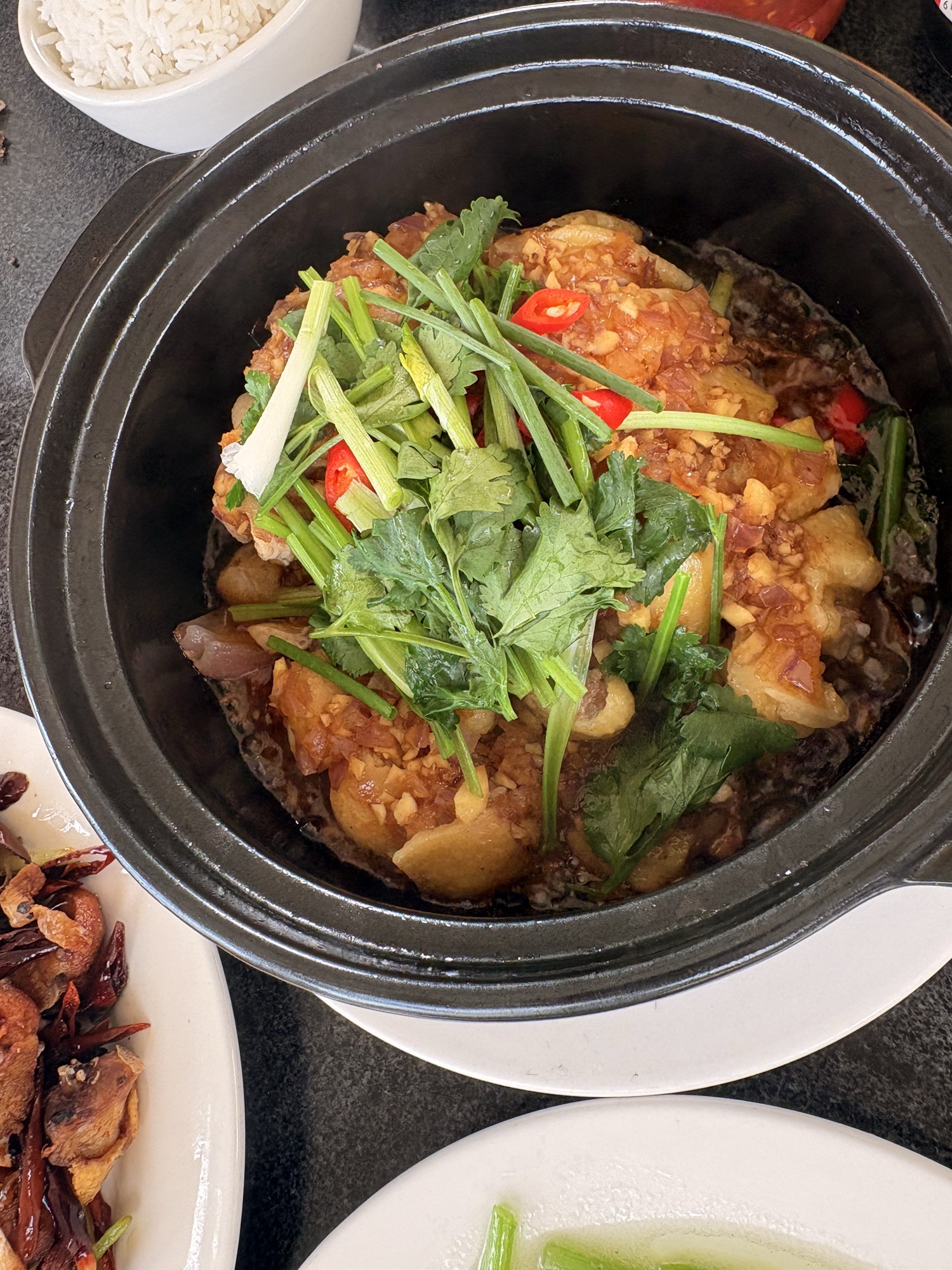 姗明餐饮