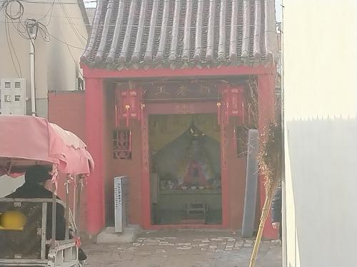罗镇屯白玉老奶庙实景照片