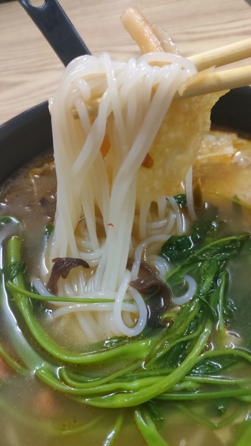 螺满满螺蛳粉(那大店)