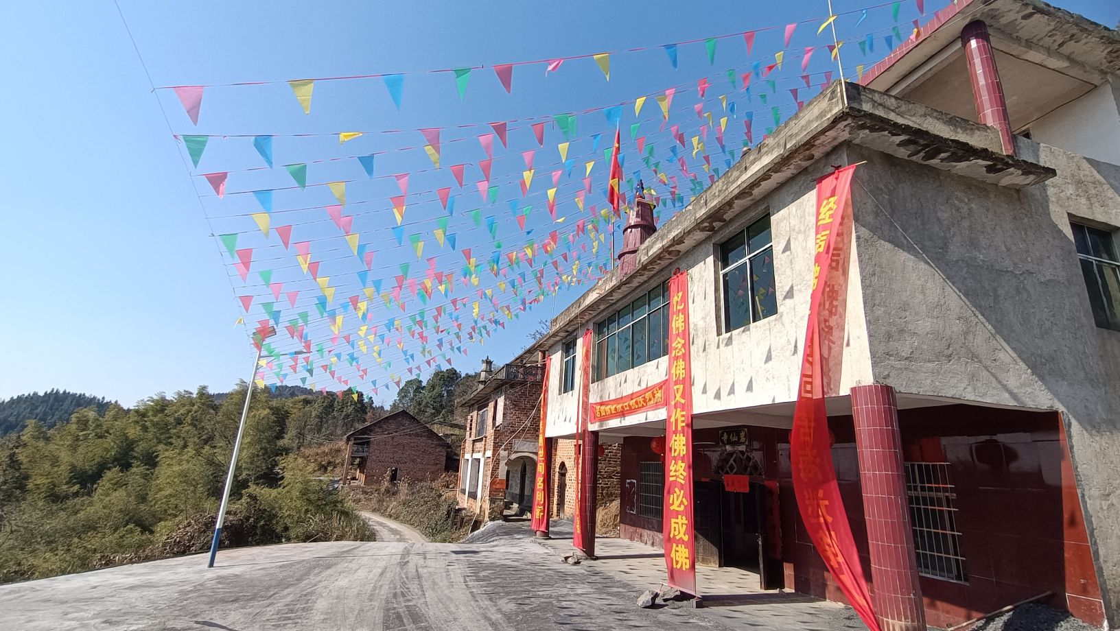 岩仙寺实景照片
