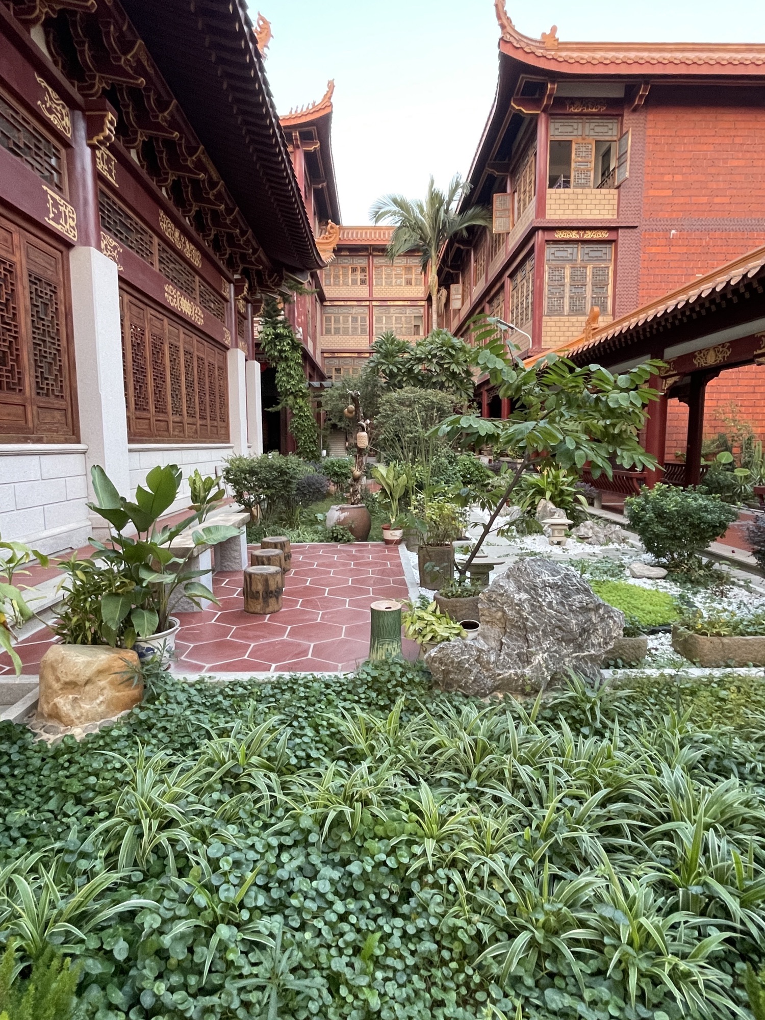 普光寺实景照片