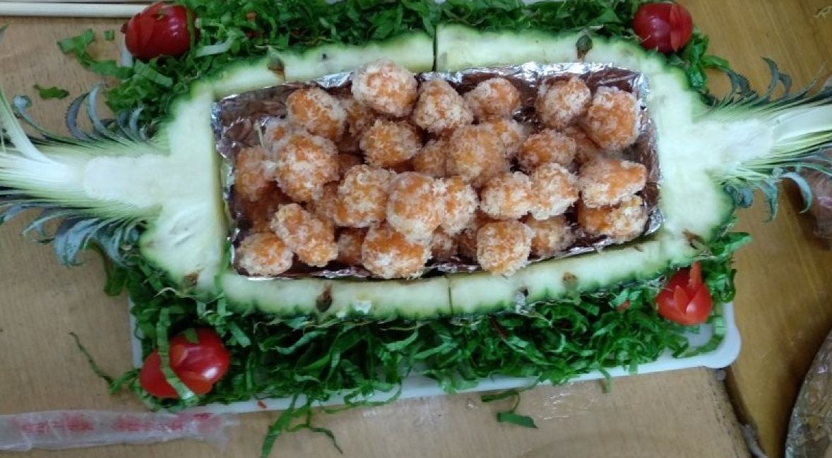 兴宾区乡小厨美食店