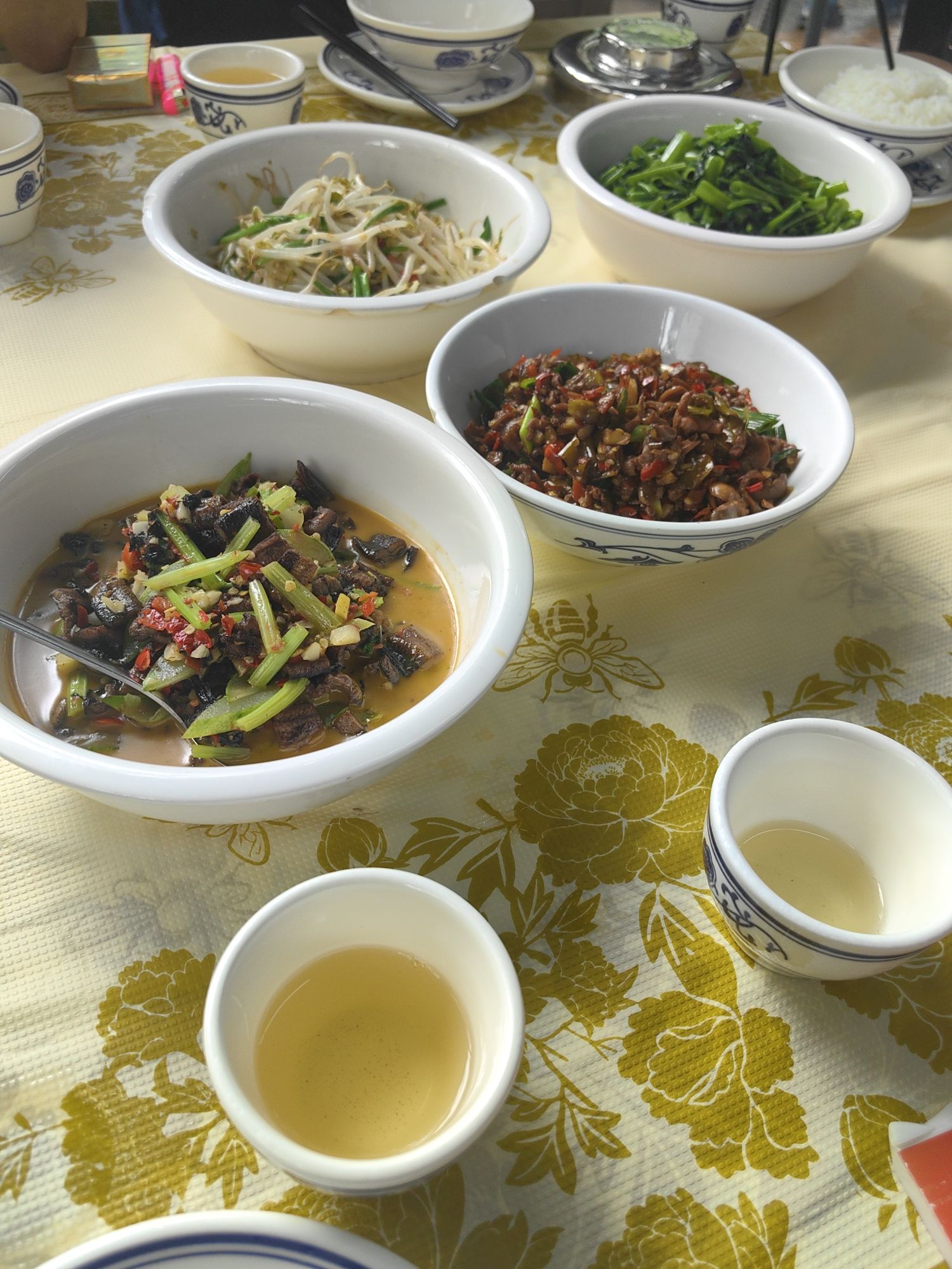 笨罗卜浏阳菜馆(红星店)