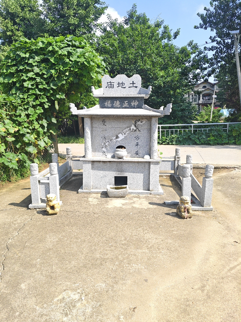 张南张北土地庙实景照片