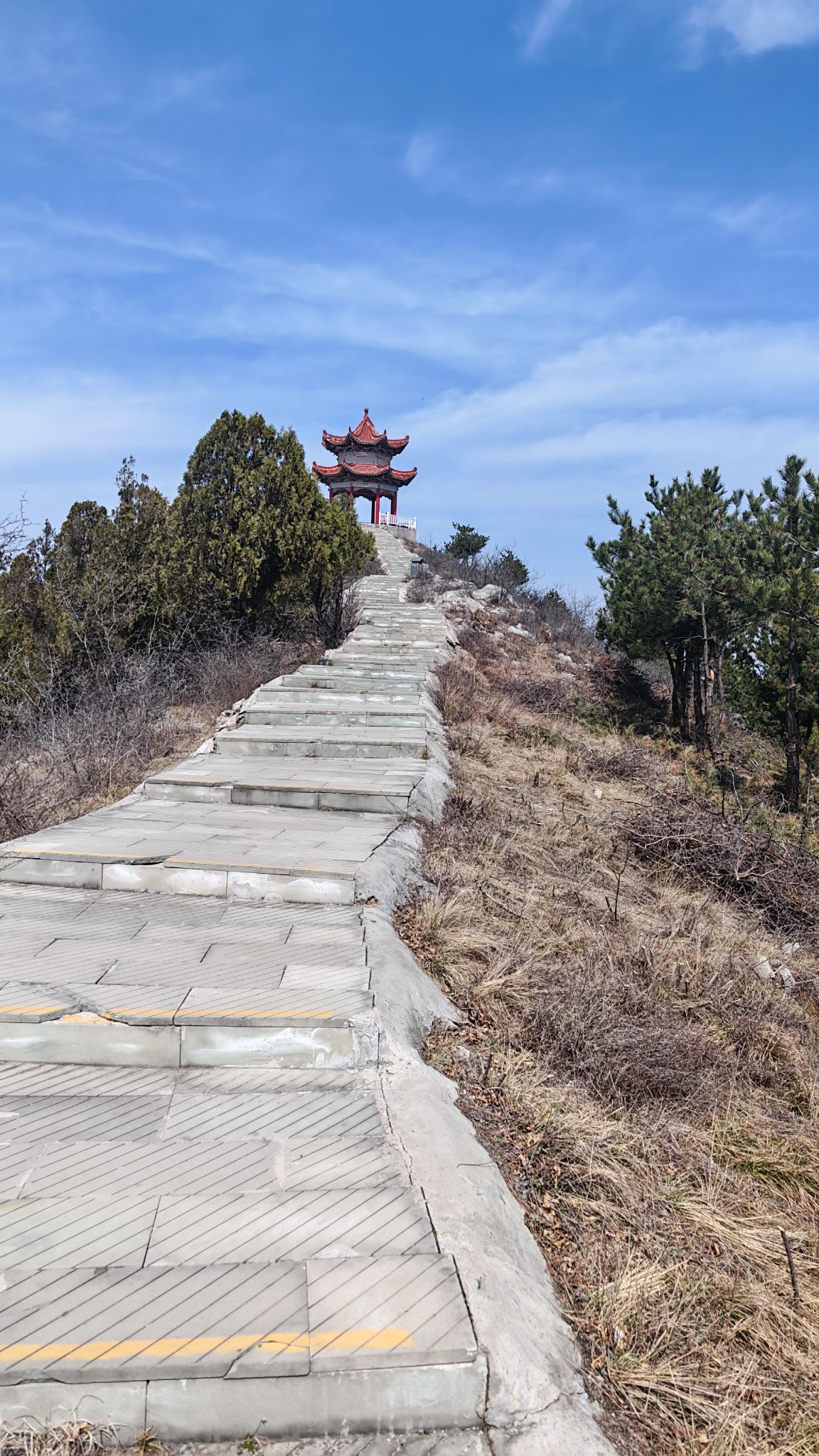 老顶山国家森林公园神农古道景区