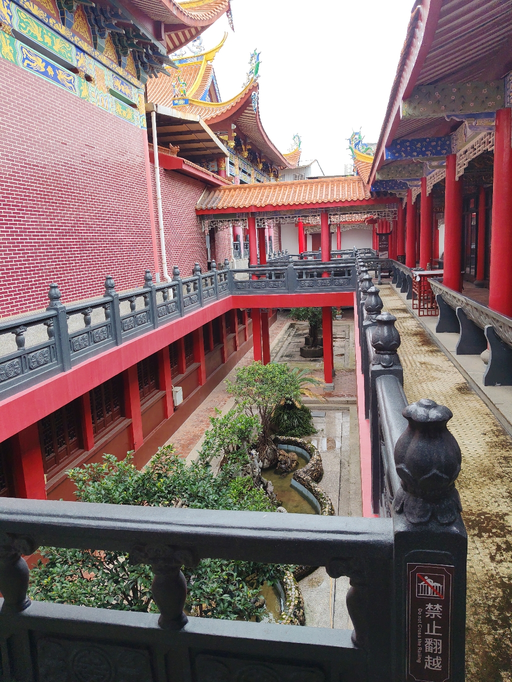 地下宫实景照片