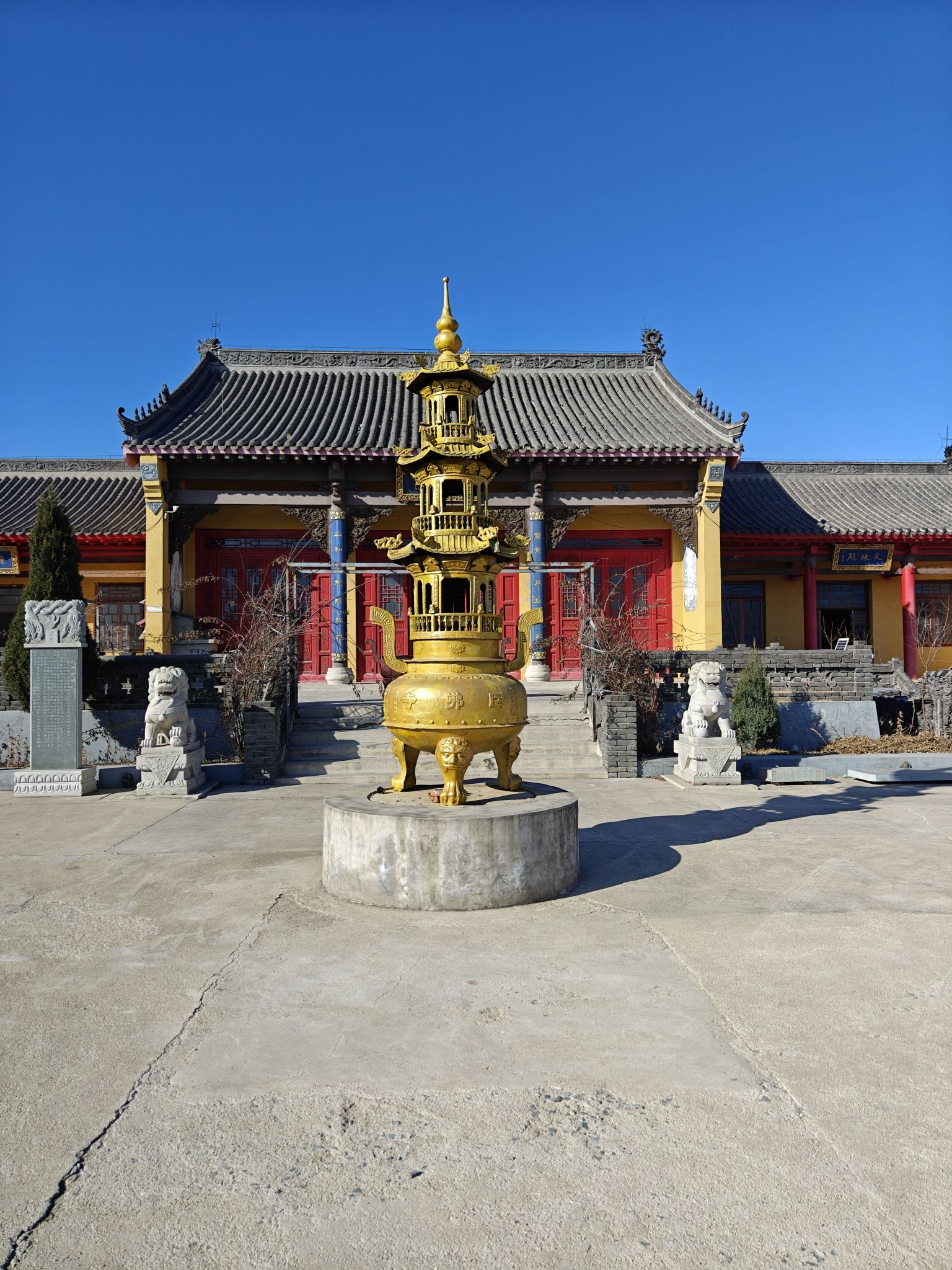 海城卧佛寺实景照片