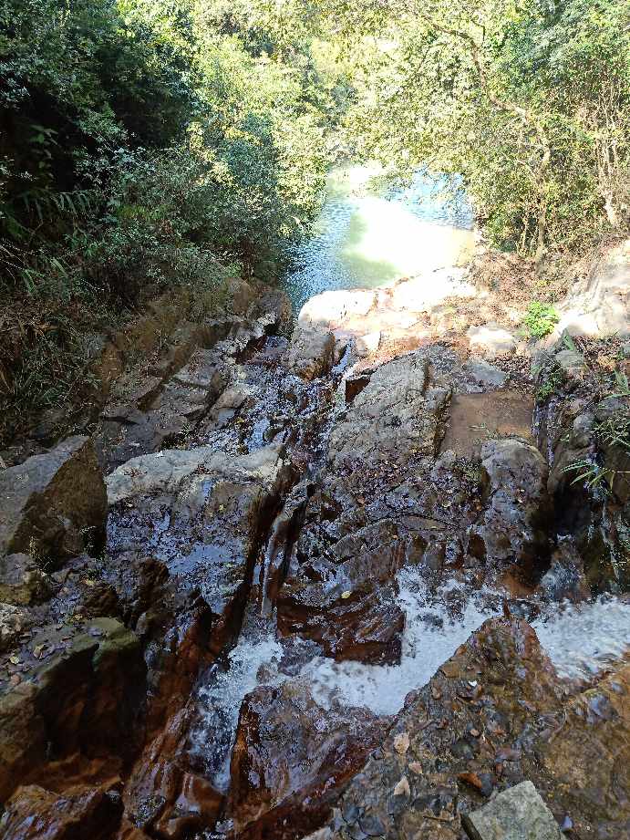 龙潭灵山寺实景照片