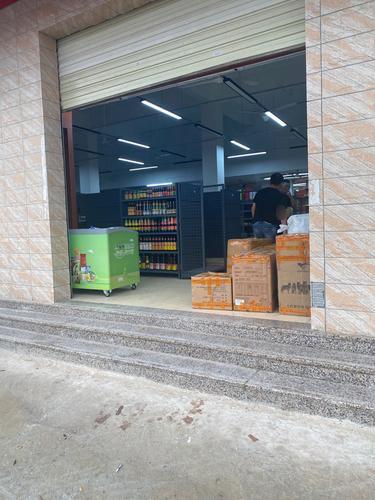 联华万家超市