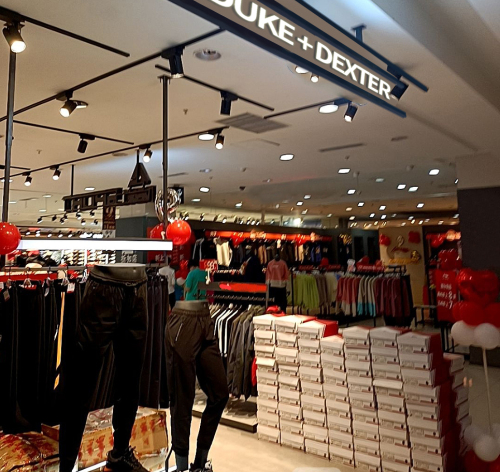duke dexter运动服装(长沙新世界百货店)
