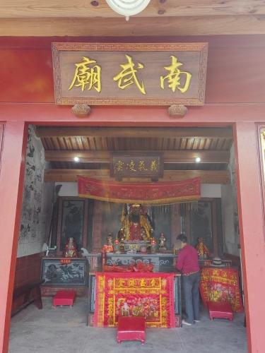 高安南武庙实景照片