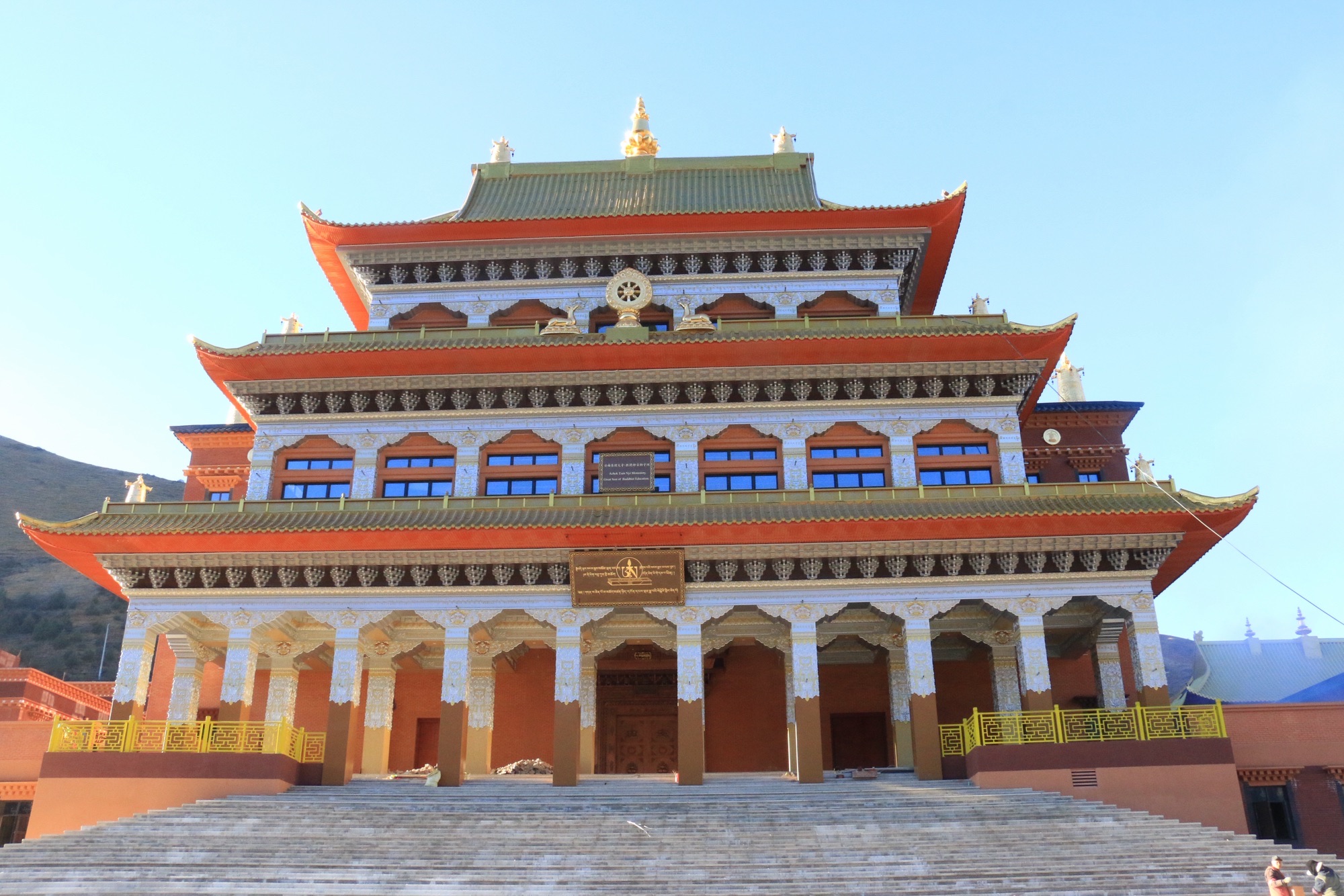 查理寺大经堂实景照片