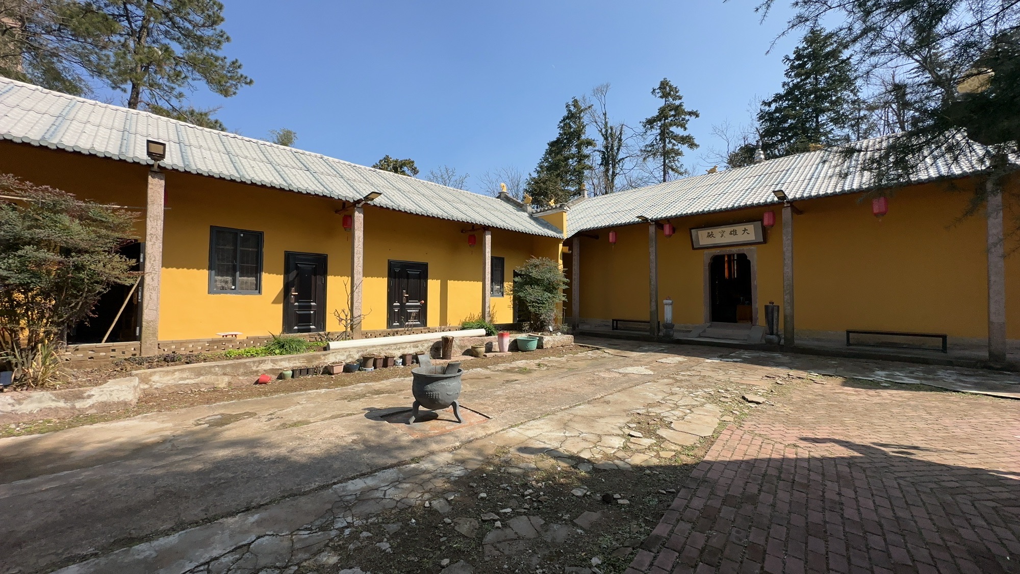 龙泉寺实景照片