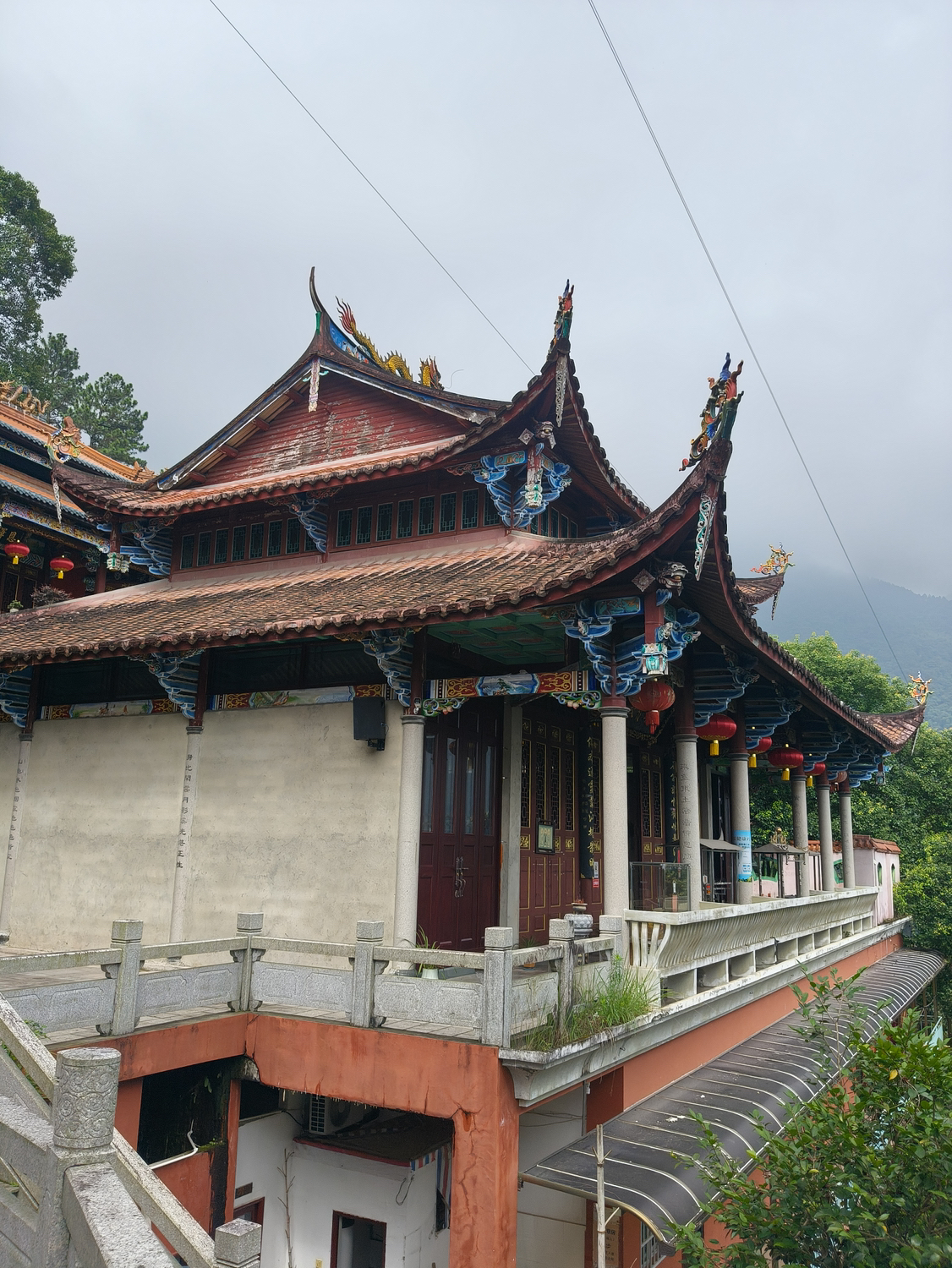 南际山玉女峰石佛寺实景照片