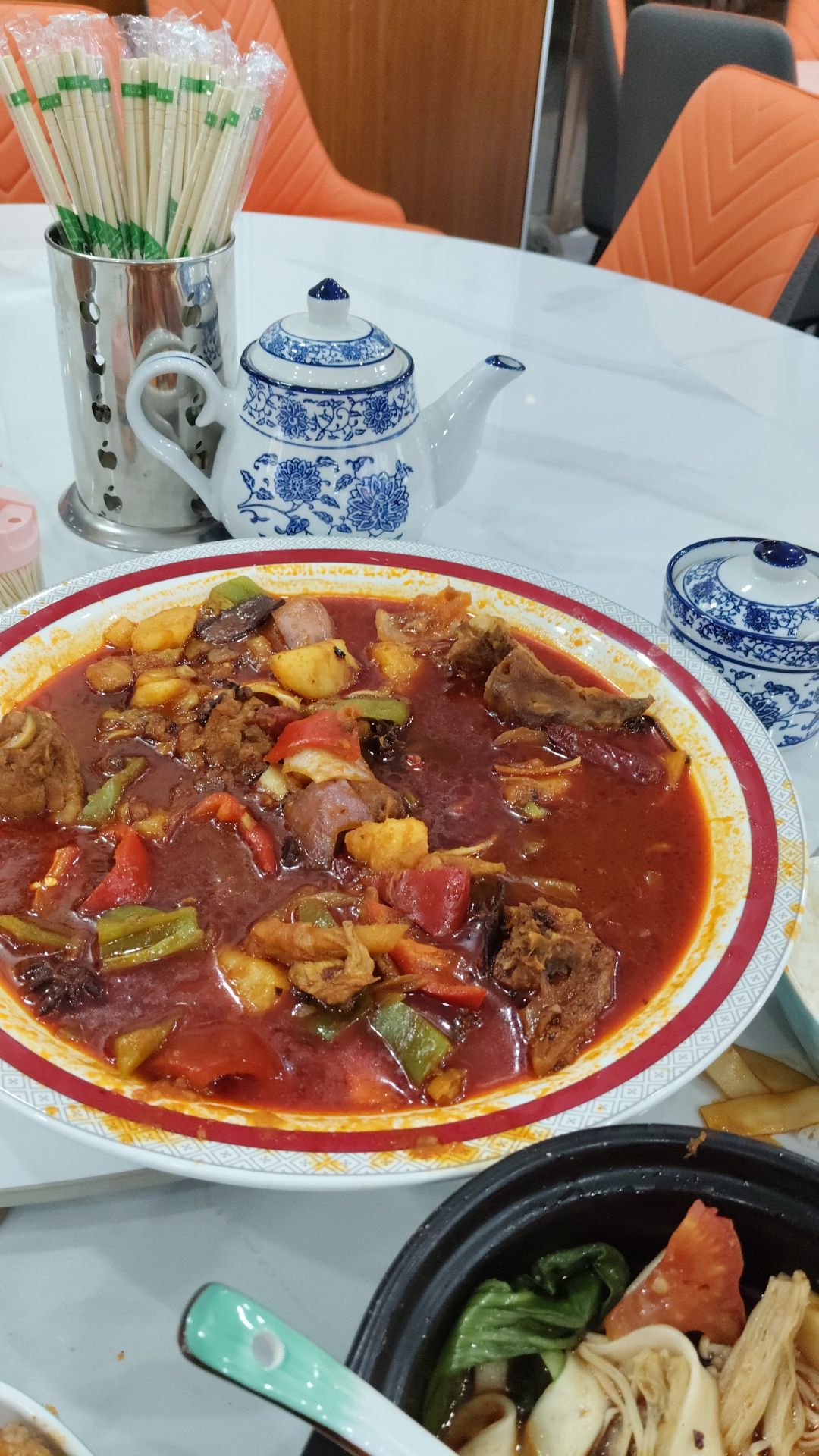 春台手抓餐厅石锅牦牛肉