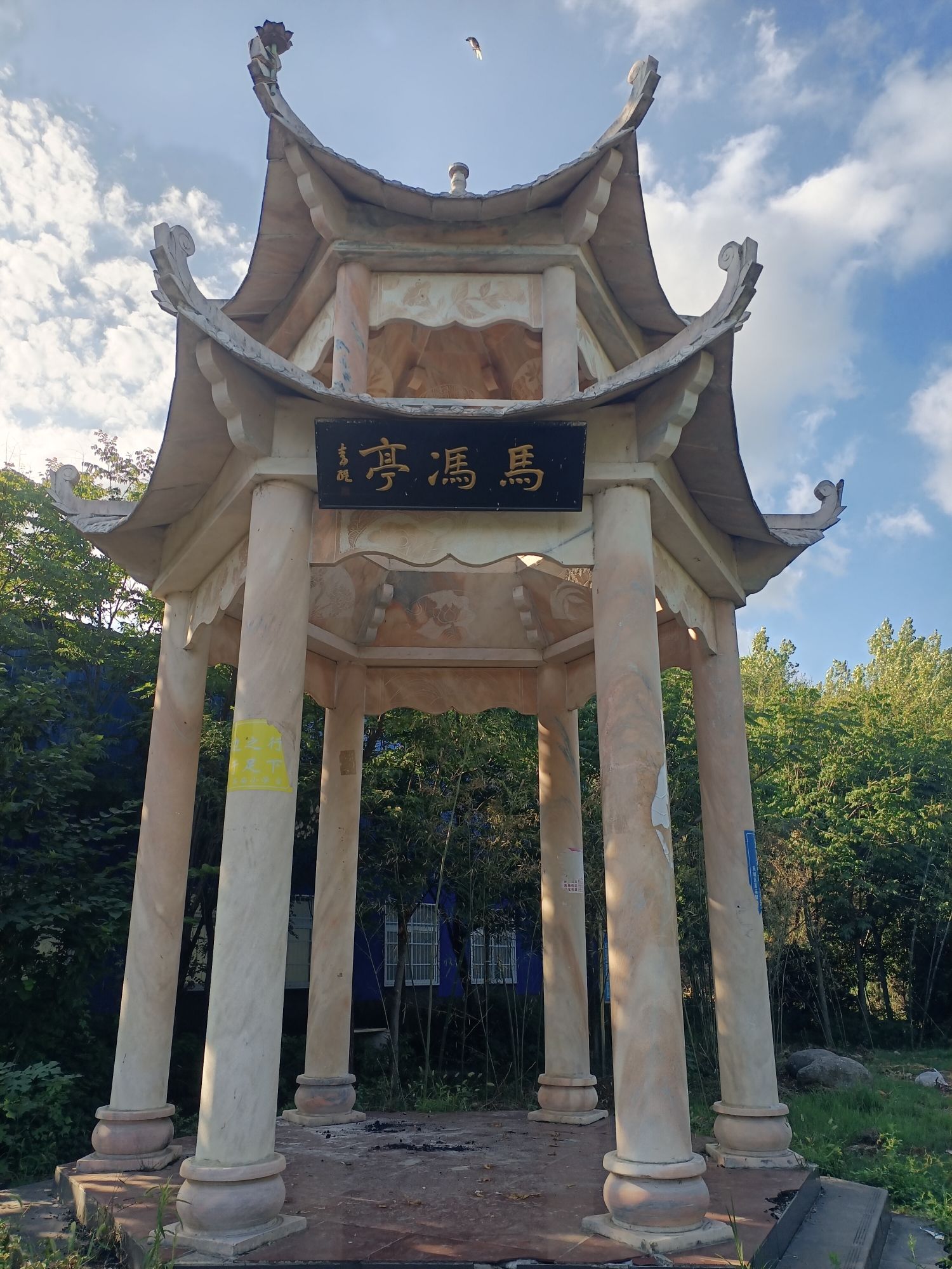 龙华寺实景照片
